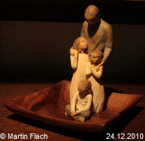 Das sch�nste Geschenk - Papa mit seinen drei Kindern � Christopher Puttins  - Fotograf - Berlin 
