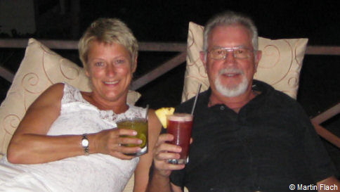 Gabi Flach und ihr Papa - Dieses Bild  stammt vom  Oktober 2014 w�hrend eines Urlaubs � Martin Flach